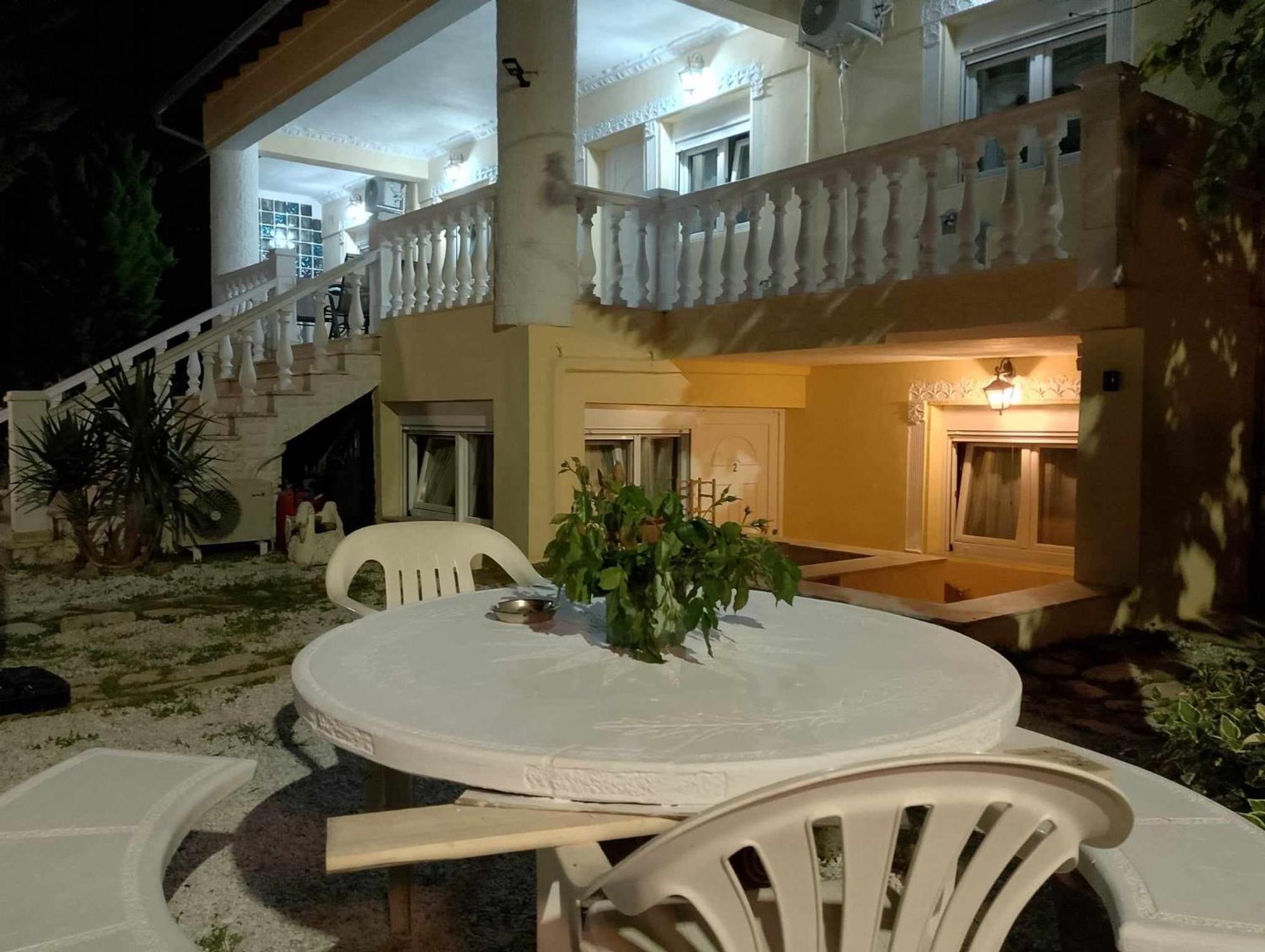 Plaza Apartments Nea Vrasna Exterior photo
